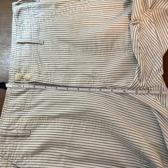 American Eagle White Blue Pinstriped Cotton Pants Patch Pockets Taper Leg Sz 8 - Picture 8 of 12